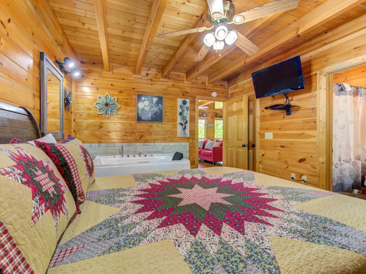 Macys Hideaway Βίλα Sevierville Εξωτερικό φωτογραφία
